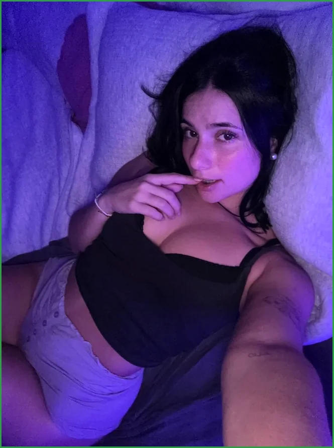 Beste Gratis OnlyFans Chloe - Geelbroek, Drenthe