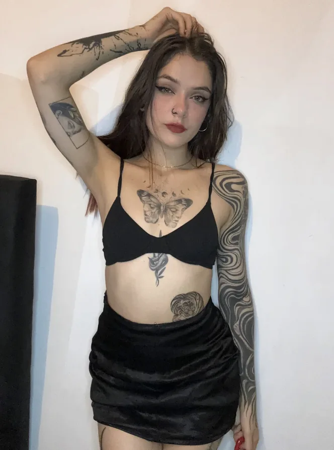 Top OnlyFans Emily - Nieuw-Dordrecht, Drenthe