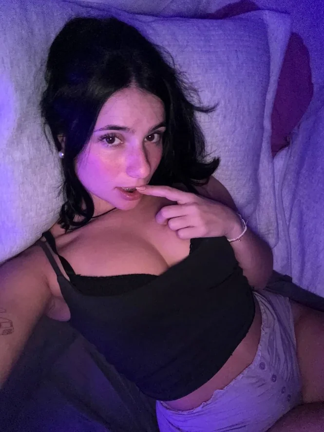 Chloe Beste Gratis OnlyFans De Veenhoop