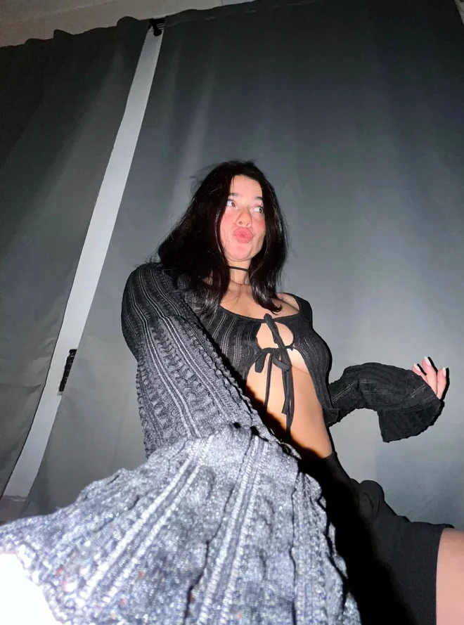Chloe Beste Gratis OnlyFans Hollum