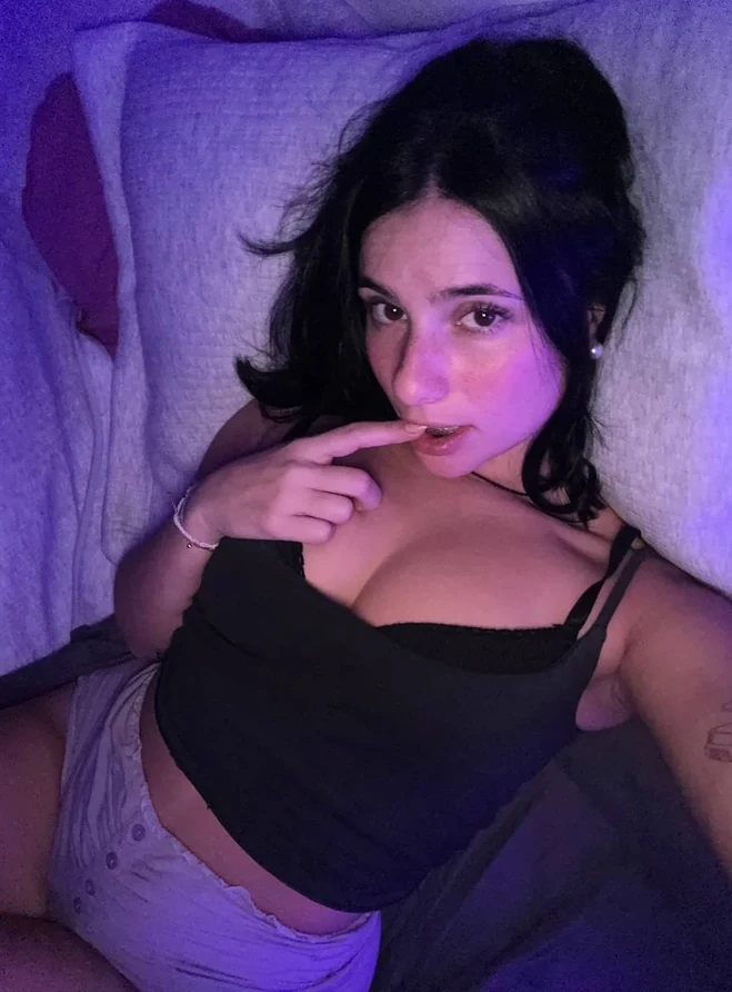 Top OnlyFans Chloe - Kolderwolde, Friesland