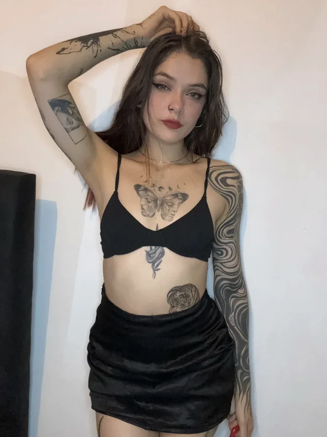 Emily, top Gratis OnlyFans modellen - Poppenwier
