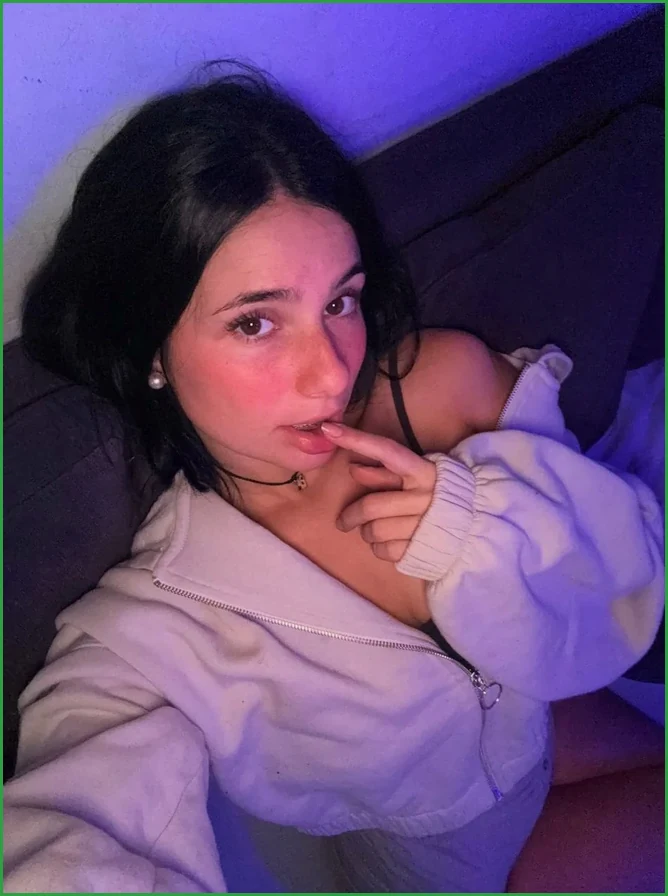Top OnlyFans Chloe - Hoensbroek, Limburg