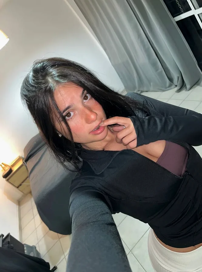 Chloe, top Gratis OnlyFans modellen - Rijen