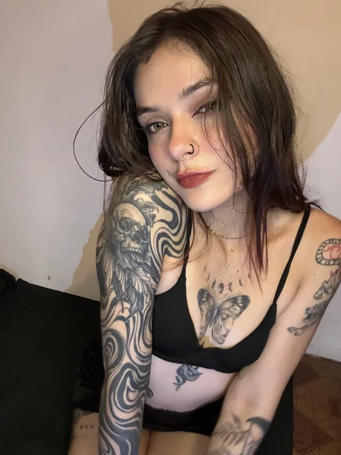 Top OnlyFans Emily - 's-Hertogenbosch, Noord-Brabant