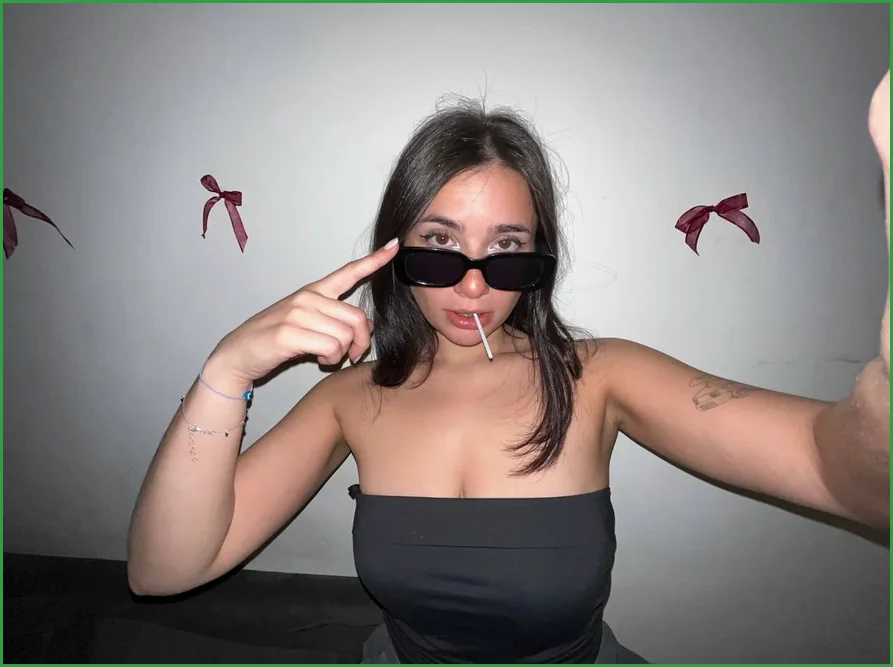Top OnlyFans Chloe - Heerhugowaard, Noord-Holland