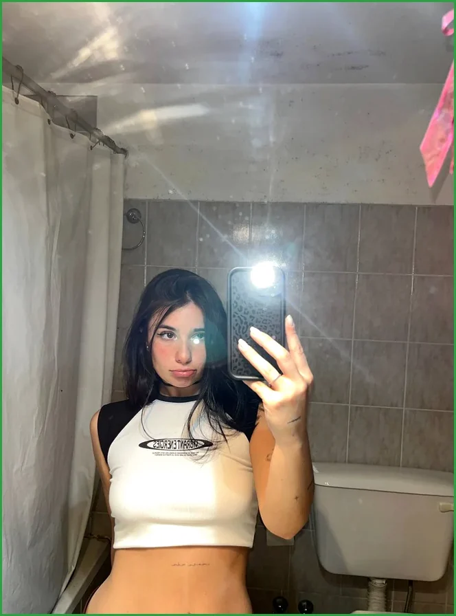 Gratis OnlyFans Chloe - Schagen, Noord-Holland