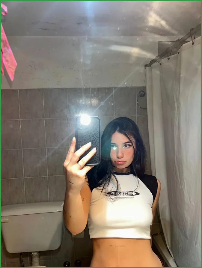 Top OnlyFans Chloe - Oegstgeest, Zuid-Holland