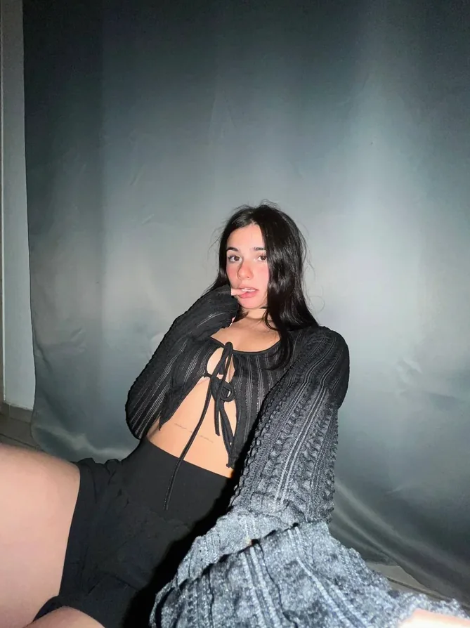 Gratis OnlyFans Chloe - Schiedam, Zuid-Holland